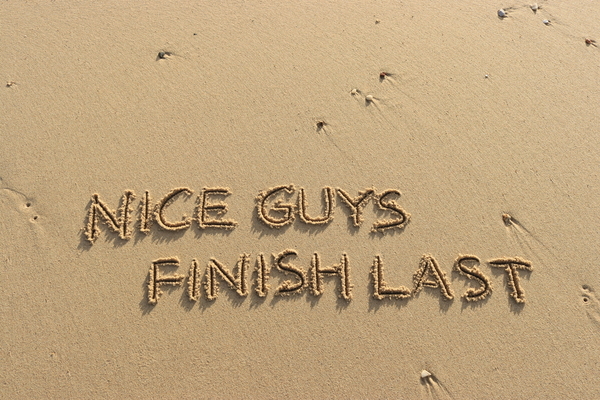 DATING MYTH #4: WOMEN WANT MEN THAT AGREE WITH THEM